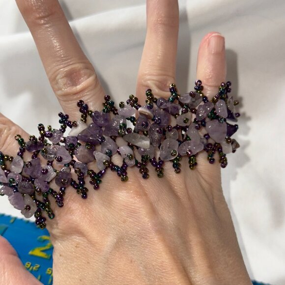 7 1/8" Natural Amethyst Gemstone chip beads stretchy Net Bracelet - Picture 6 of 12